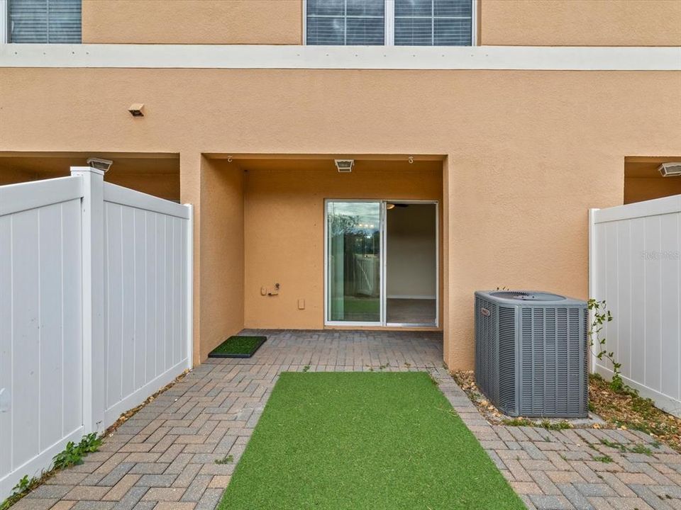 На продажу: $265,000 (3 спален, 2 ванн, 1501 Квадратных фут)