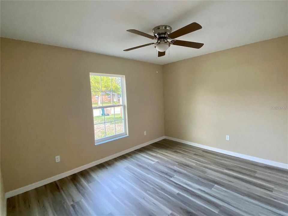 For Rent: $1,870 (3 beds, 2 baths, 1165 Square Feet)