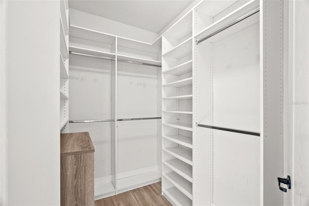 На продажу: $535,000 (3 спален, 2 ванн, 2136 Квадратных фут)