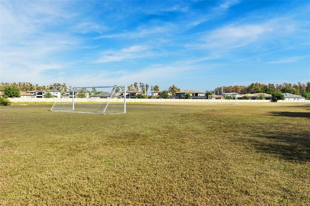 На продажу: $535,000 (3 спален, 2 ванн, 2136 Квадратных фут)