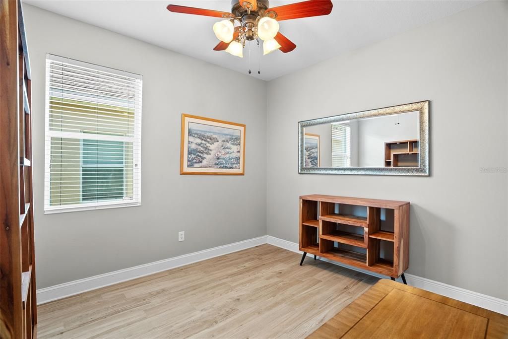 На продажу: $535,000 (3 спален, 2 ванн, 2136 Квадратных фут)