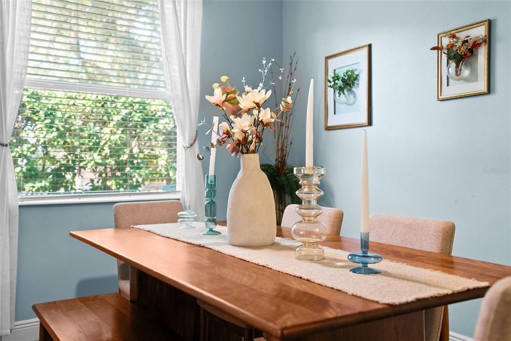 На продажу: $535,000 (3 спален, 2 ванн, 2136 Квадратных фут)