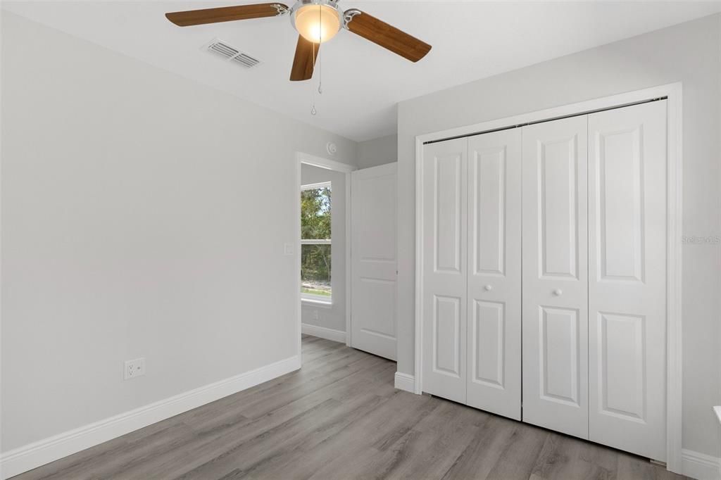 В аренду: $2,400 (4 спален, 2 ванн, 1662 Квадратных фут)