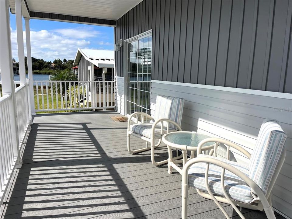 For Sale: $359,000 (2 beds, 2 baths, 1195 Square Feet)