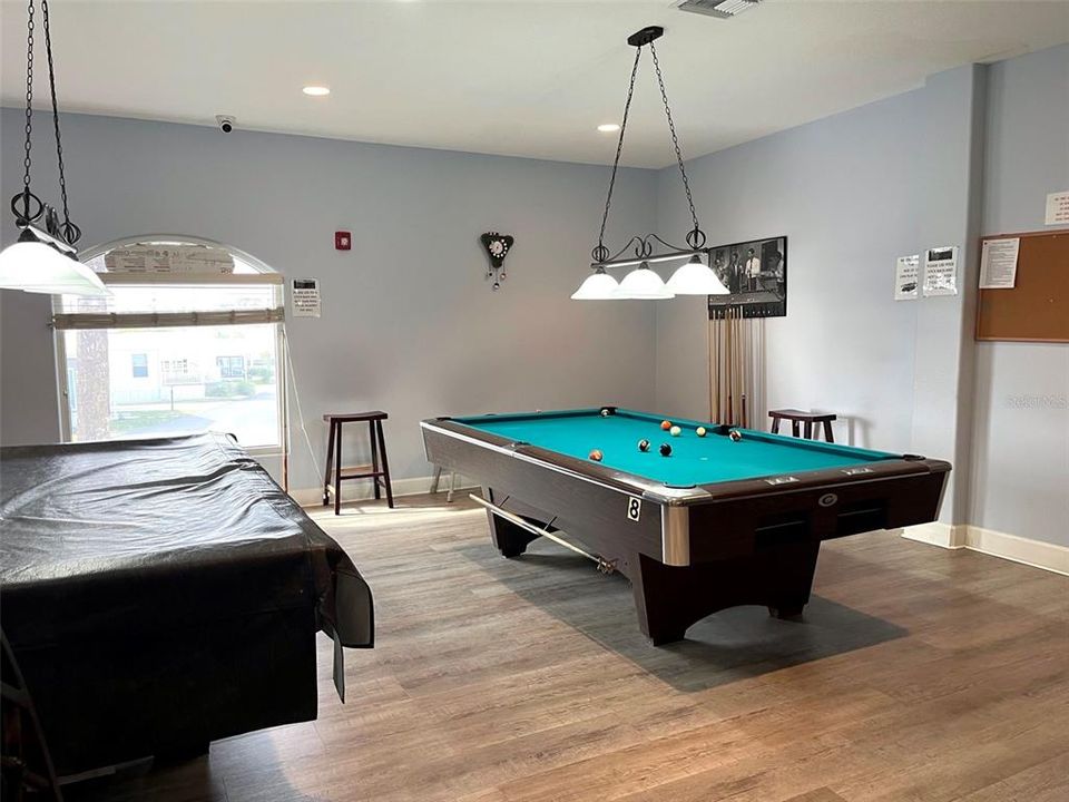 For Sale: $359,000 (2 beds, 2 baths, 1195 Square Feet)