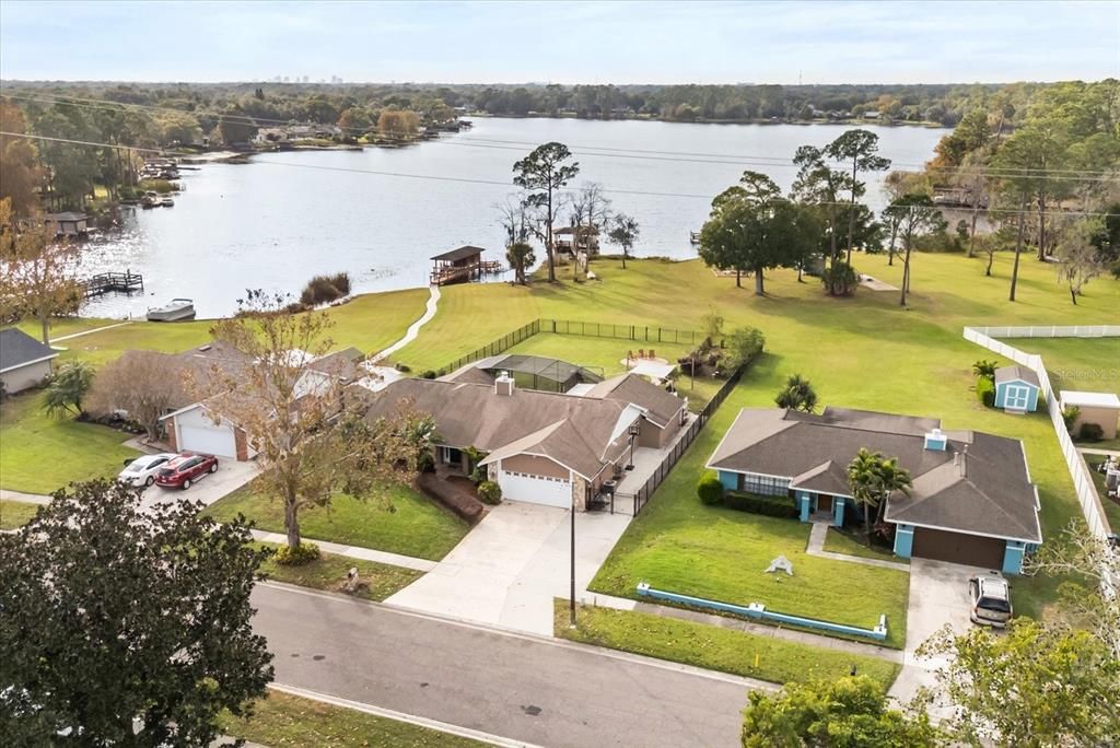 For Sale: $995,000 (4 beds, 2 baths, 2091 Square Feet)