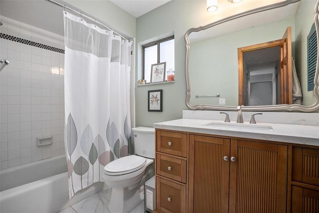 For Sale: $290,000 (2 beds, 2 baths, 1308 Square Feet)