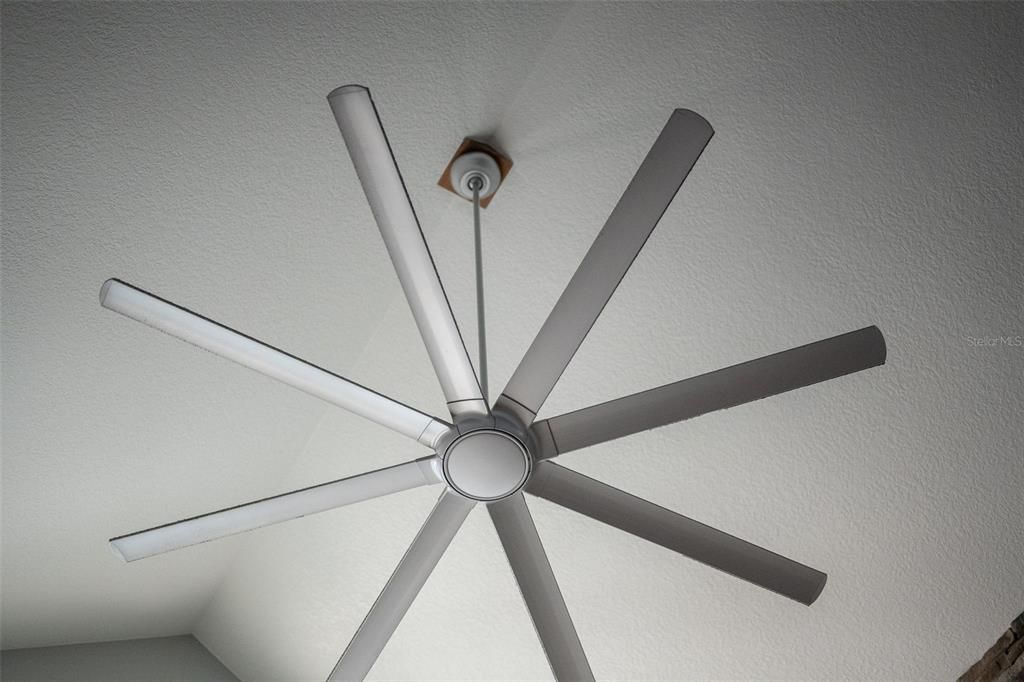 待售: $3,499,000 (6 贝兹, 6 浴室, 7761 平方英尺)