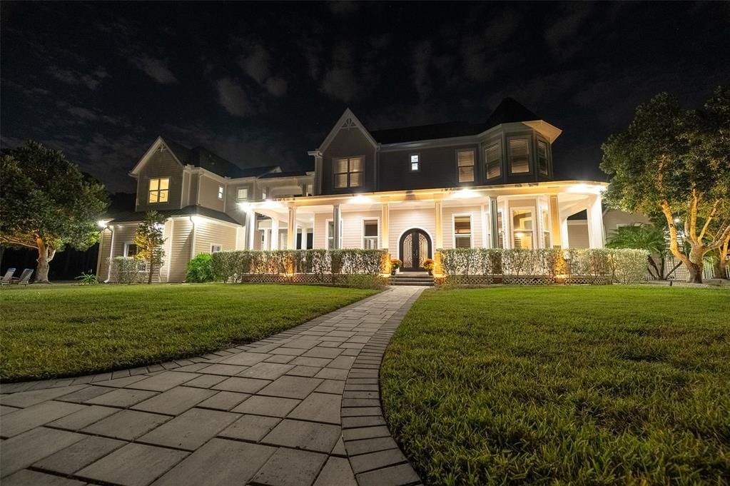 待售: $3,499,000 (6 贝兹, 6 浴室, 7761 平方英尺)