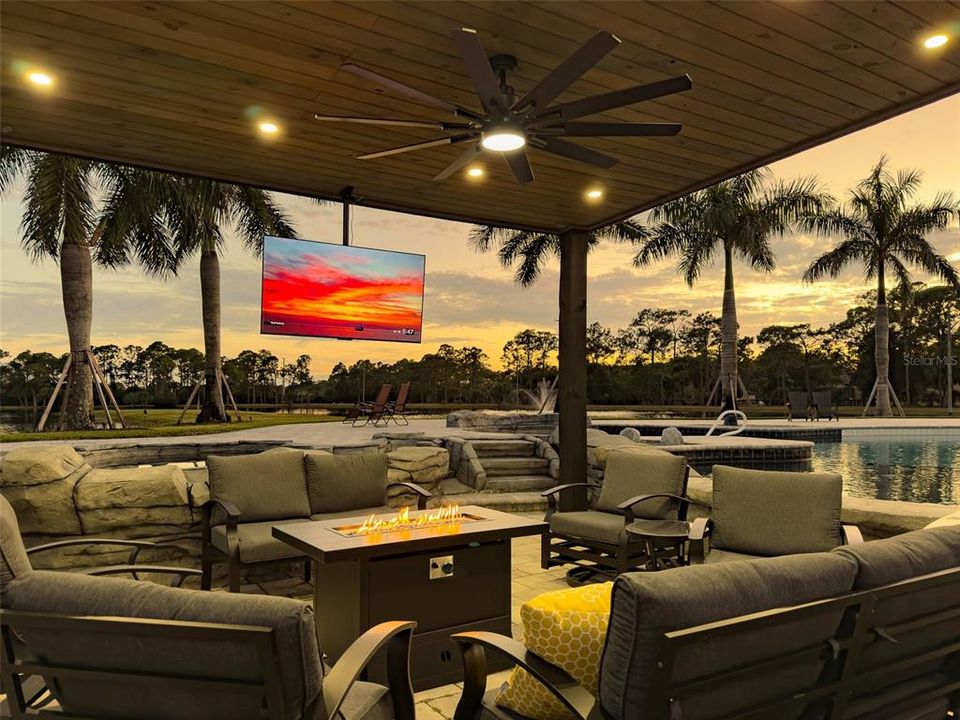 待售: $3,499,000 (6 贝兹, 6 浴室, 7761 平方英尺)