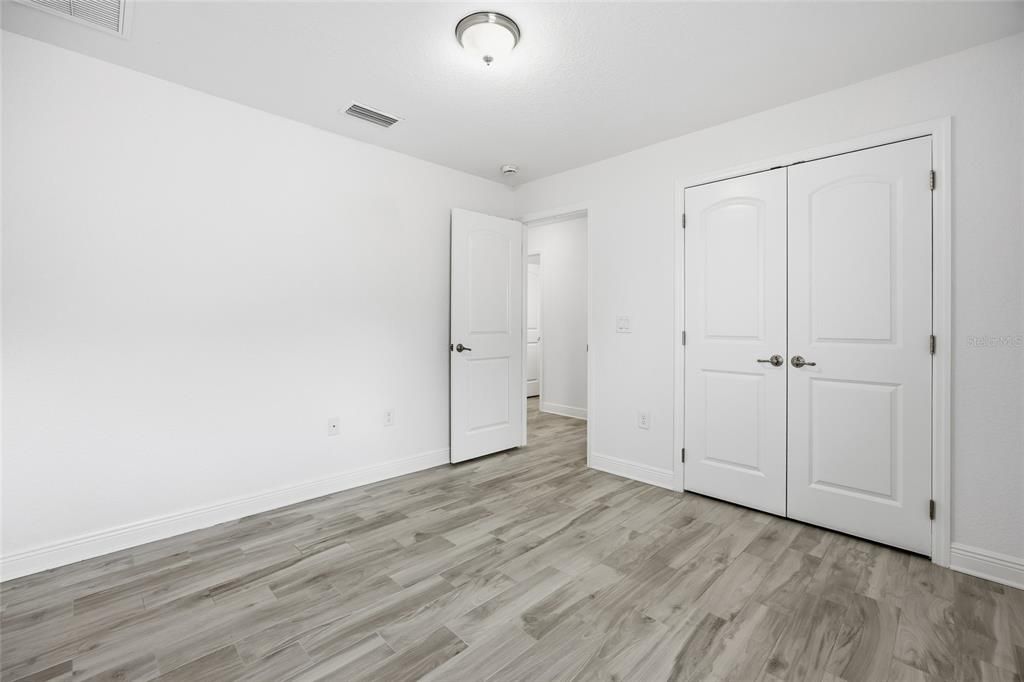 For Sale: $450,000 (4 beds, 2 baths, 2346 Square Feet)