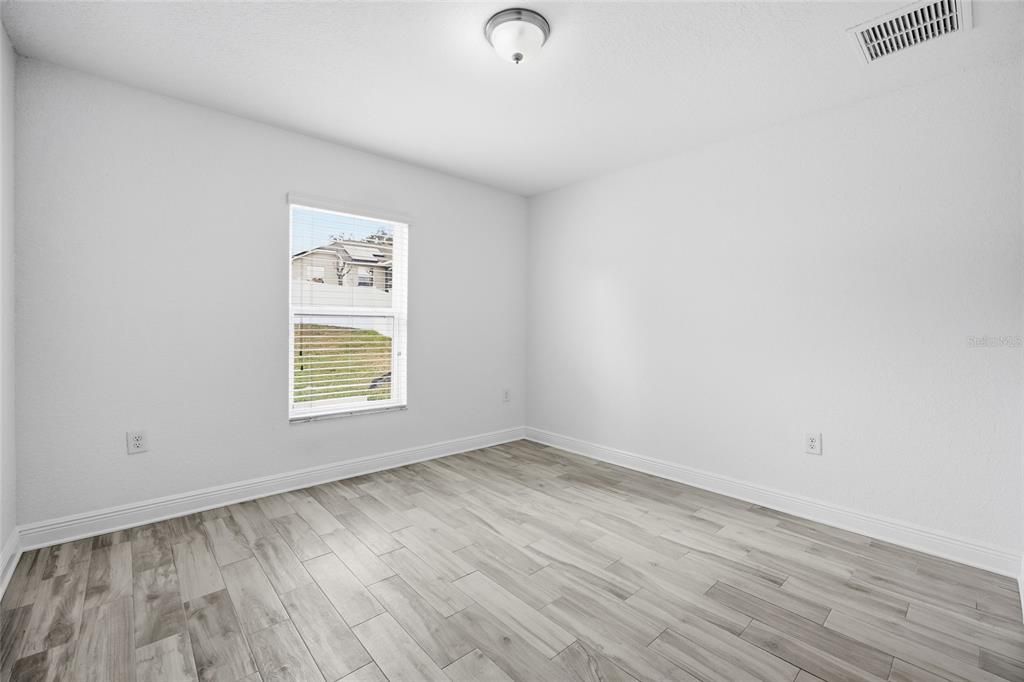 For Sale: $450,000 (4 beds, 2 baths, 2346 Square Feet)