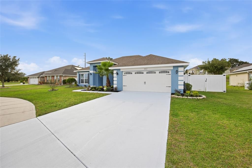 For Sale: $450,000 (4 beds, 2 baths, 2346 Square Feet)