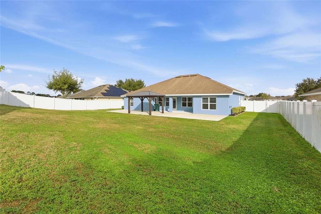 For Sale: $450,000 (4 beds, 2 baths, 2346 Square Feet)