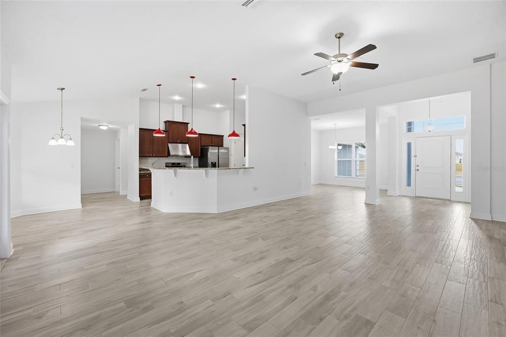 For Sale: $450,000 (4 beds, 2 baths, 2346 Square Feet)