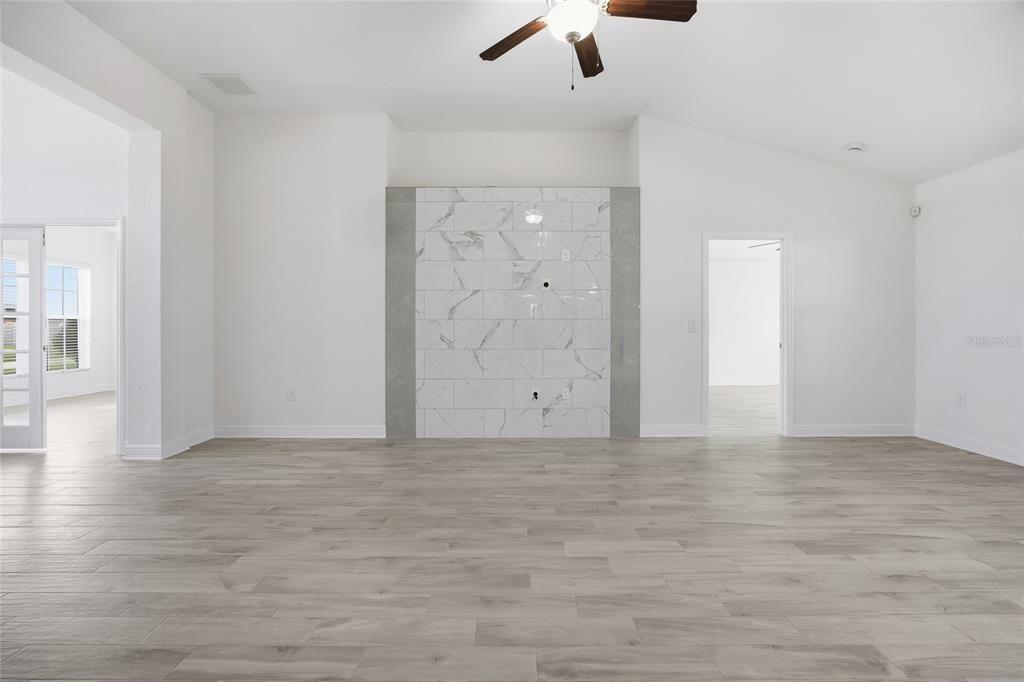 For Sale: $450,000 (4 beds, 2 baths, 2346 Square Feet)