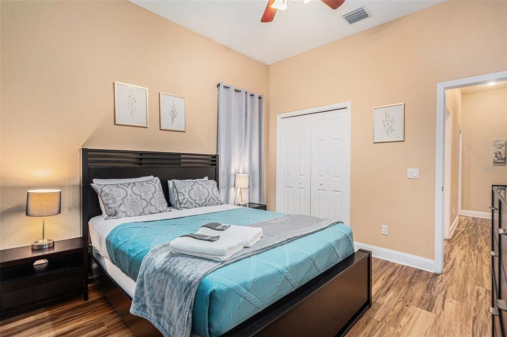 En Venta: $1,150,000 (3 camas, 2 baños, 2933 Pies cuadrados)