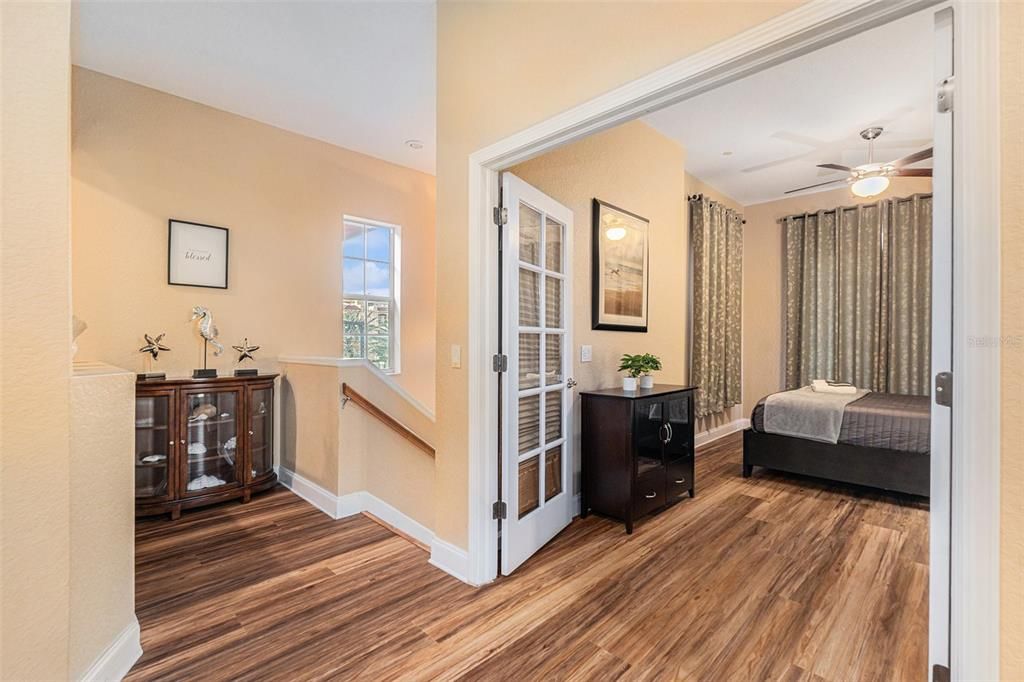 En Venta: $1,150,000 (3 camas, 2 baños, 2933 Pies cuadrados)