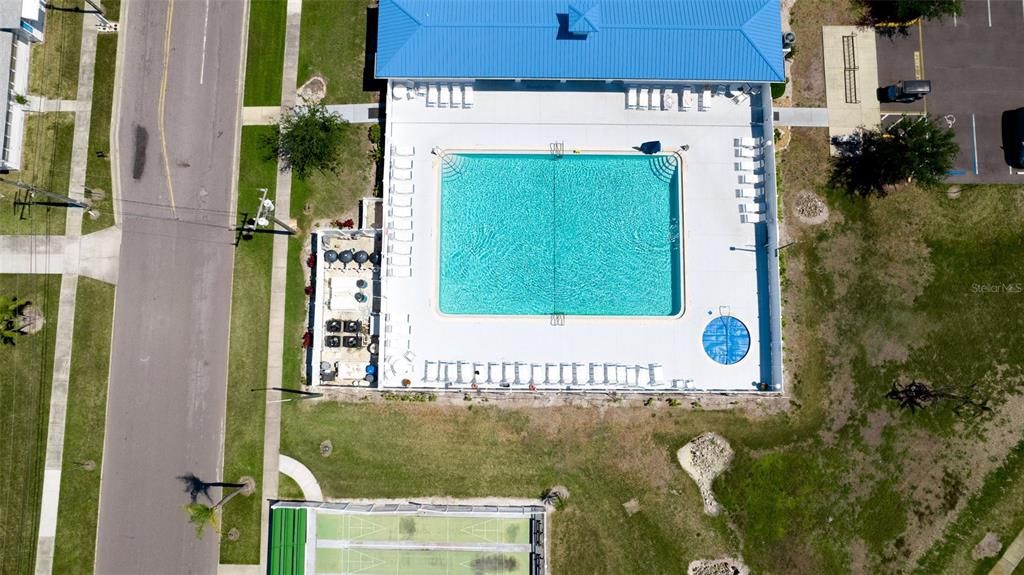 待售: $164,900 (1 贝兹, 1 浴室, 564 平方英尺)