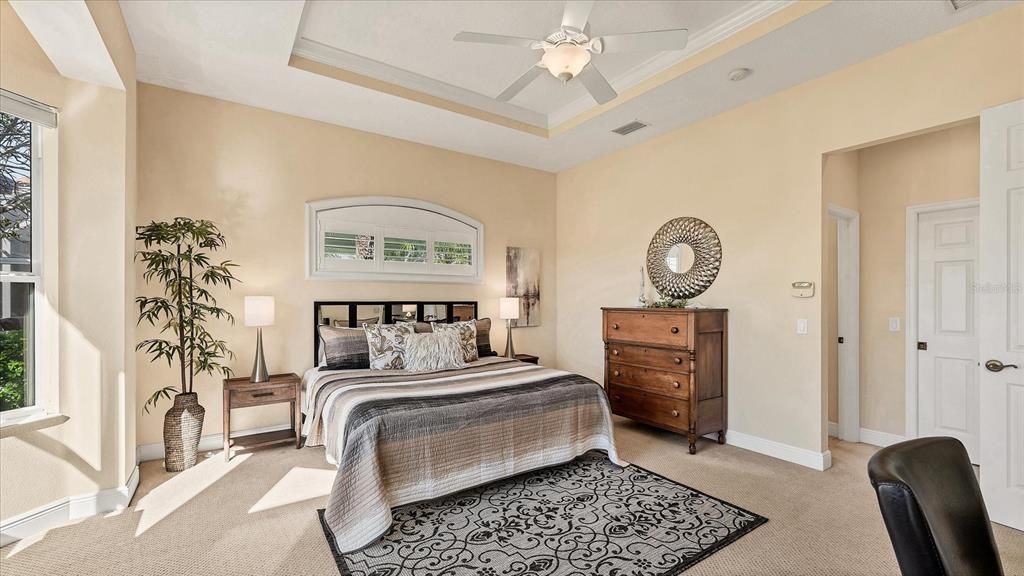 En Venta: $649,900 (3 camas, 2 baños, 2034 Pies cuadrados)