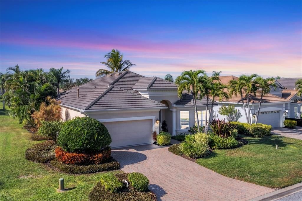 En Venta: $649,900 (3 camas, 2 baños, 2034 Pies cuadrados)