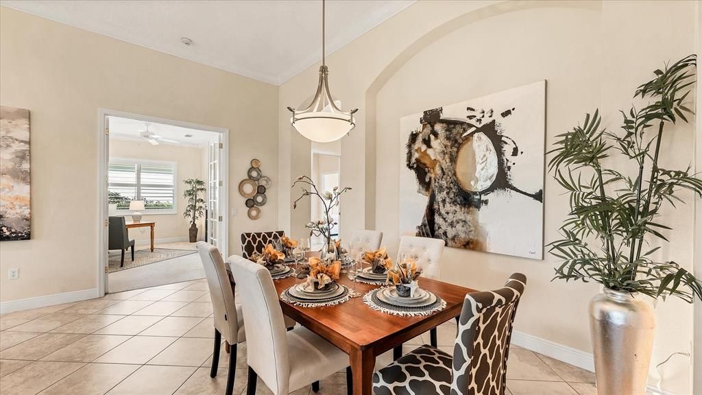 En Venta: $649,900 (3 camas, 2 baños, 2034 Pies cuadrados)