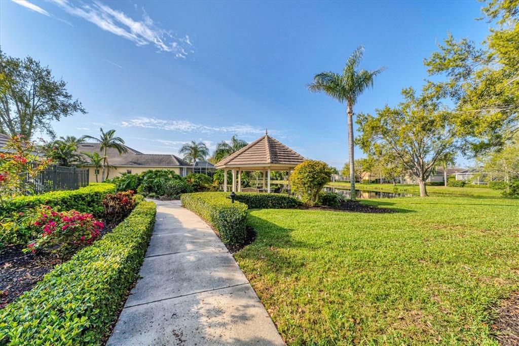 En Venta: $649,900 (3 camas, 2 baños, 2034 Pies cuadrados)