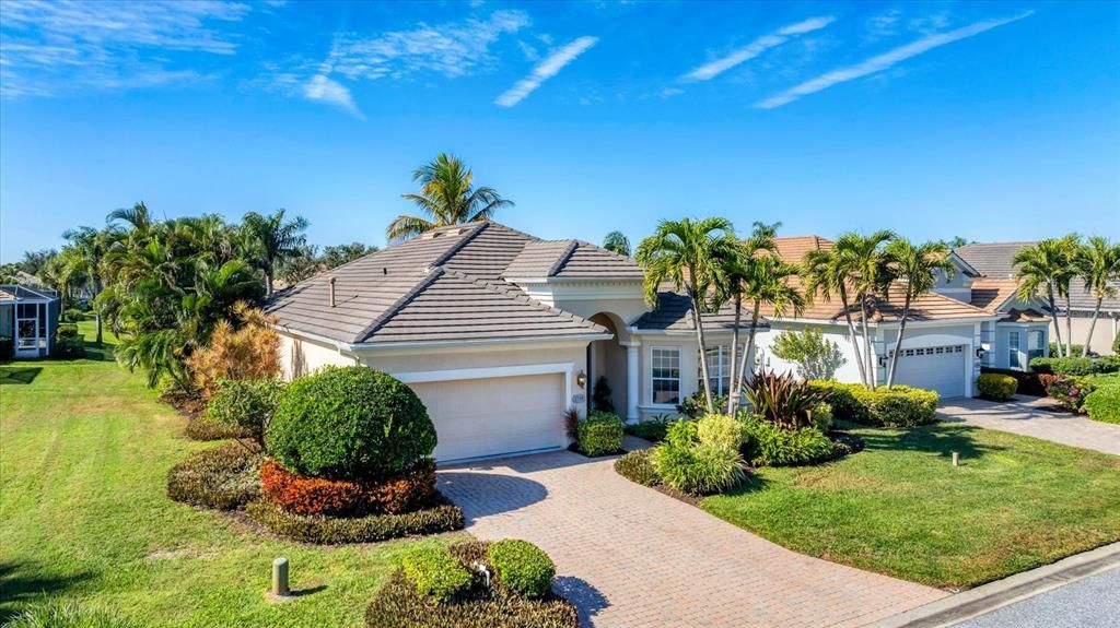 En Venta: $649,900 (3 camas, 2 baños, 2034 Pies cuadrados)