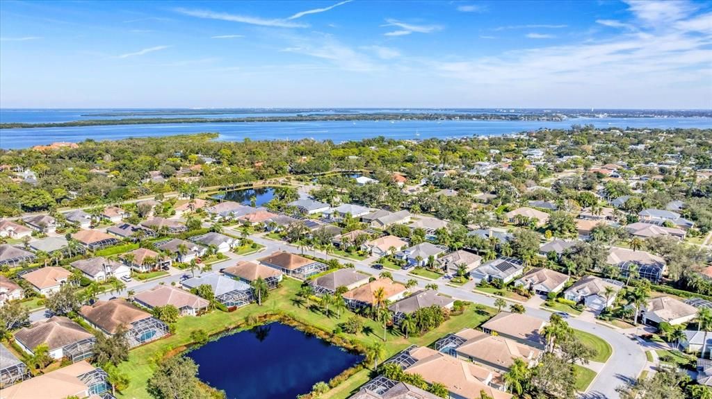 En Venta: $649,900 (3 camas, 2 baños, 2034 Pies cuadrados)