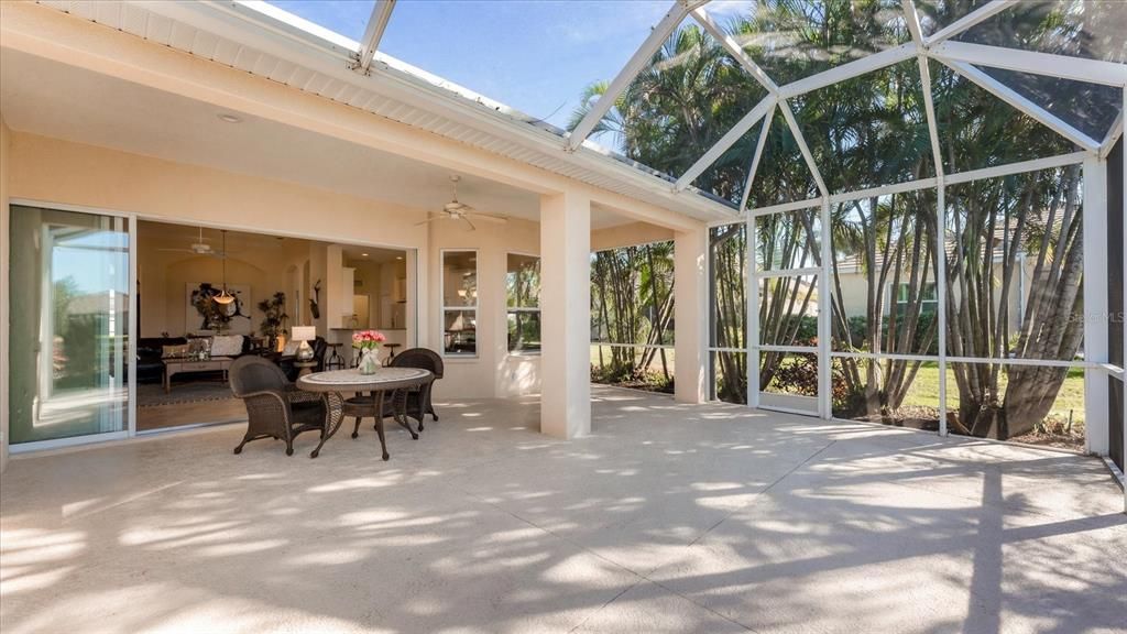 En Venta: $649,900 (3 camas, 2 baños, 2034 Pies cuadrados)