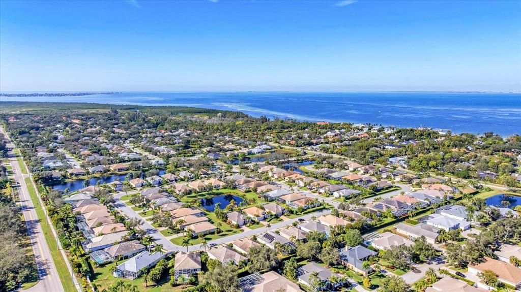 En Venta: $649,900 (3 camas, 2 baños, 2034 Pies cuadrados)