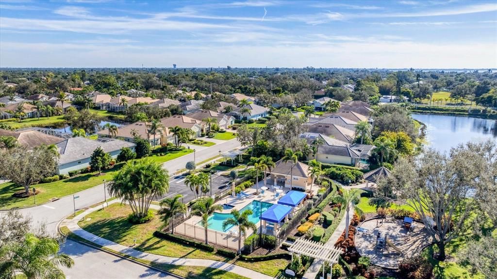 En Venta: $649,900 (3 camas, 2 baños, 2034 Pies cuadrados)