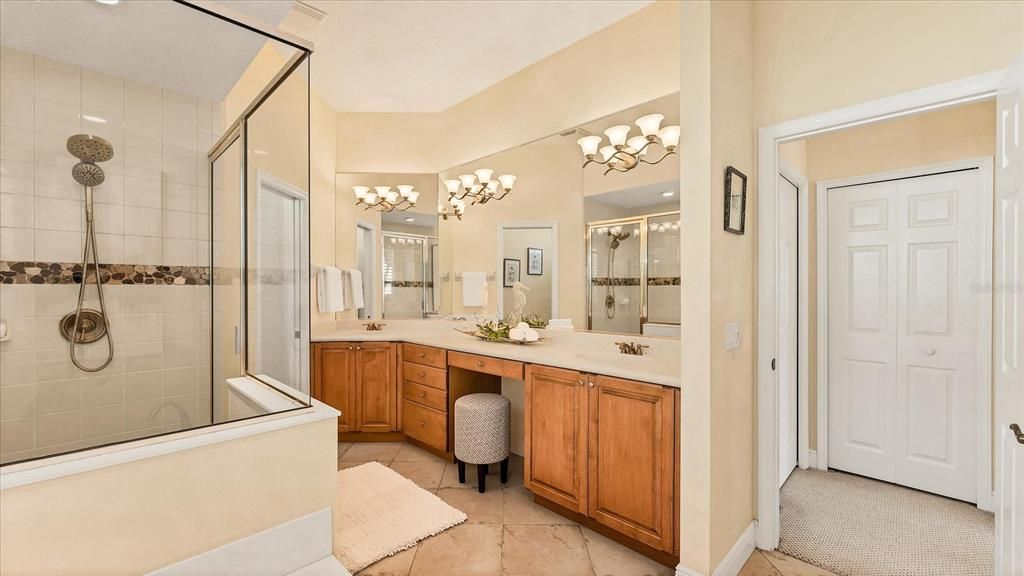 En Venta: $649,900 (3 camas, 2 baños, 2034 Pies cuadrados)