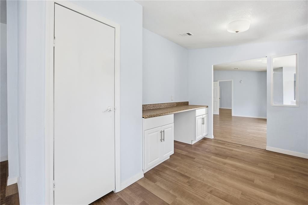 待售: $174,700 (3 贝兹, 2 浴室, 1620 平方英尺)