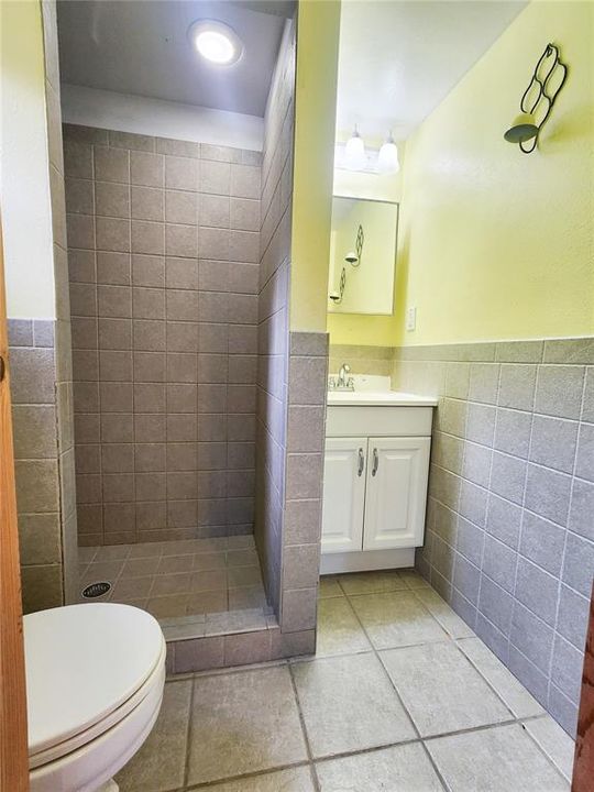 На продажу: $387,000 (3 спален, 2 ванн, 1936 Квадратных фут)