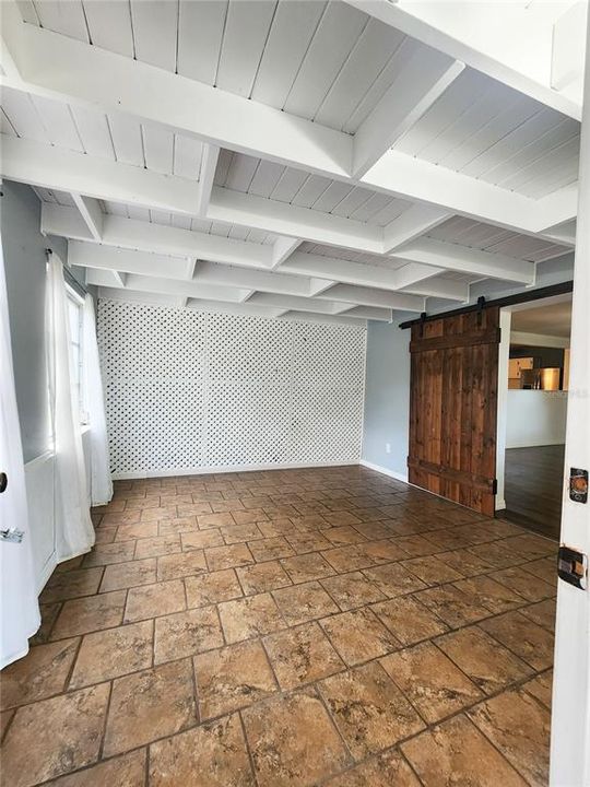 На продажу: $387,000 (3 спален, 2 ванн, 1936 Квадратных фут)