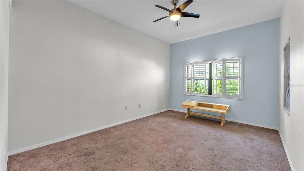 En Venta: $300,000 (3 camas, 2 baños, 1645 Pies cuadrados)