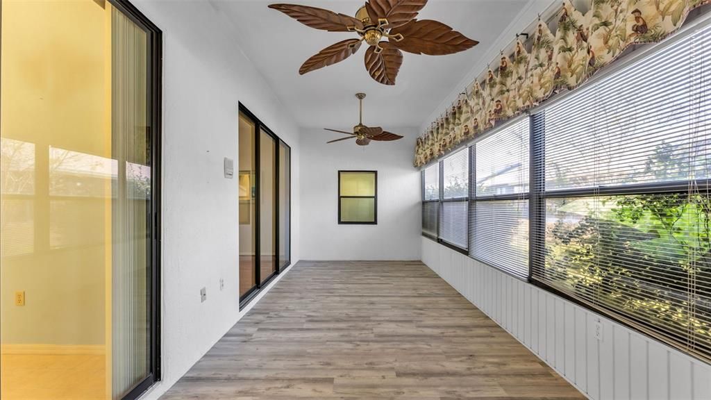 En Venta: $300,000 (3 camas, 2 baños, 1645 Pies cuadrados)