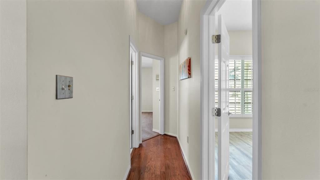 En Venta: $300,000 (3 camas, 2 baños, 1645 Pies cuadrados)