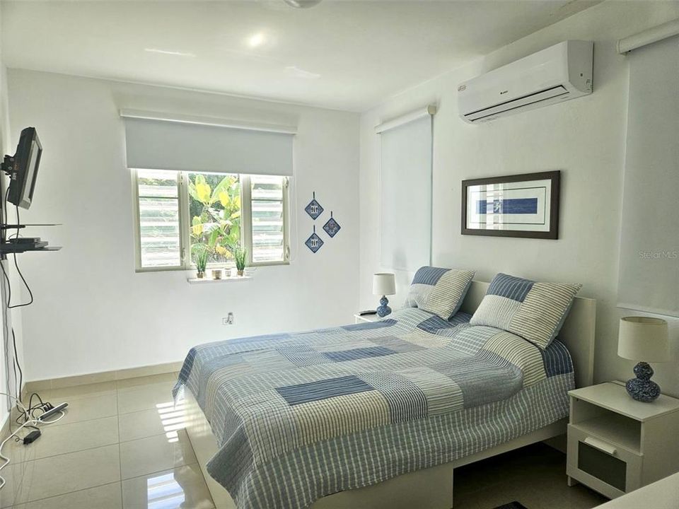 For Sale: $750,000 (4 beds, 3 baths, 3835 Square Feet)