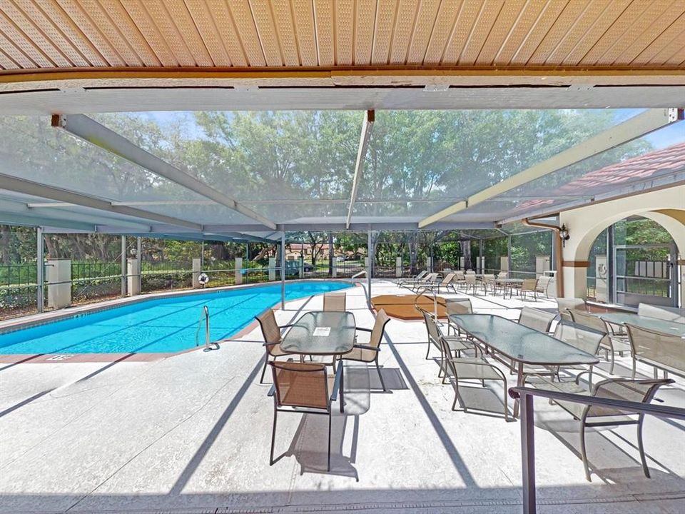 待售: $259,900 (2 贝兹, 2 浴室, 1226 平方英尺)