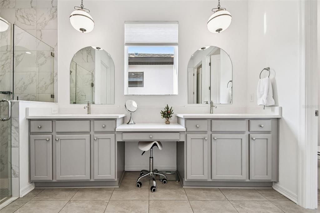 For Sale: $519,000 (3 beds, 2 baths, 1925 Square Feet)