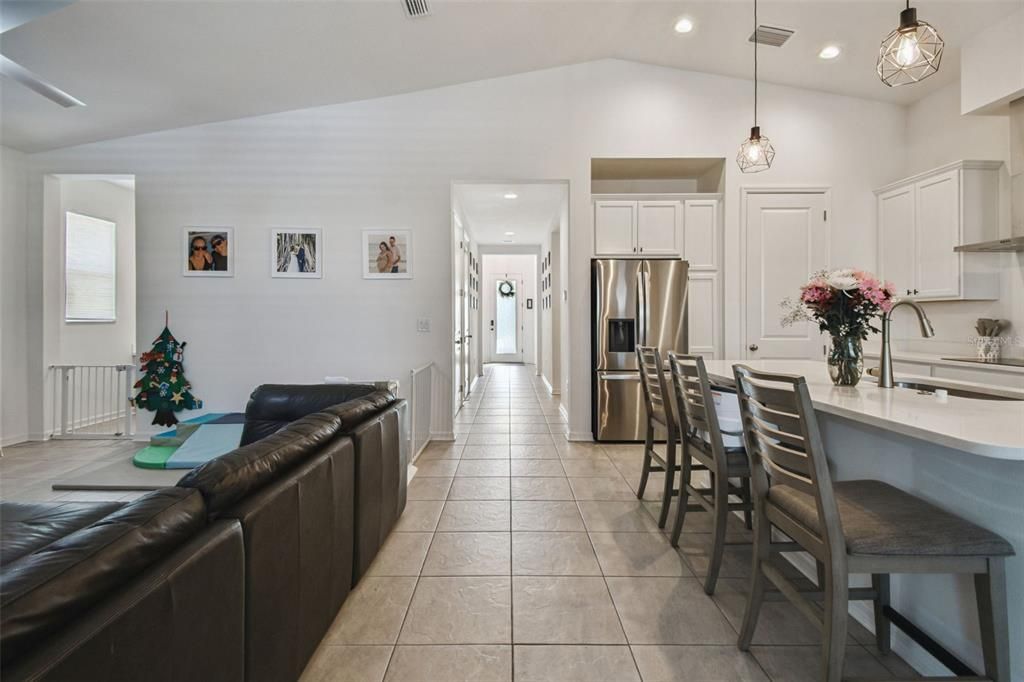 For Sale: $519,000 (3 beds, 2 baths, 1925 Square Feet)