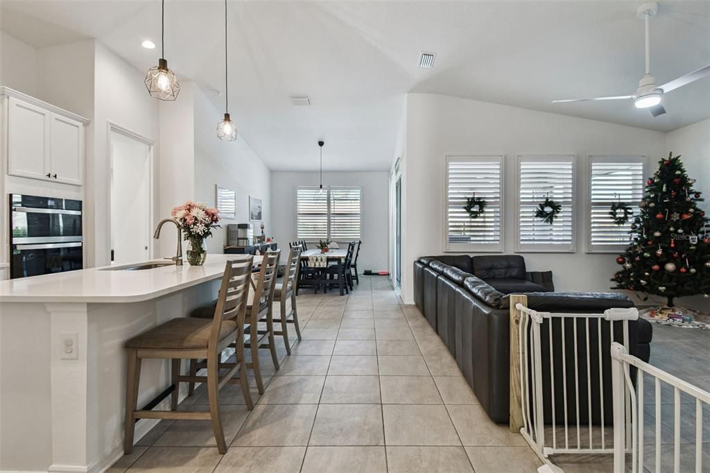 For Sale: $519,000 (3 beds, 2 baths, 1925 Square Feet)