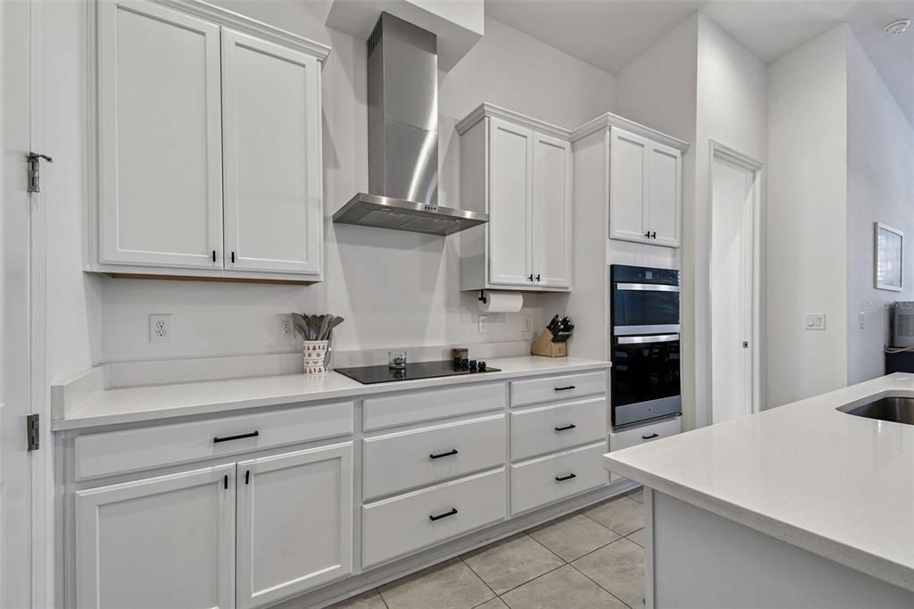 For Sale: $519,000 (3 beds, 2 baths, 1925 Square Feet)