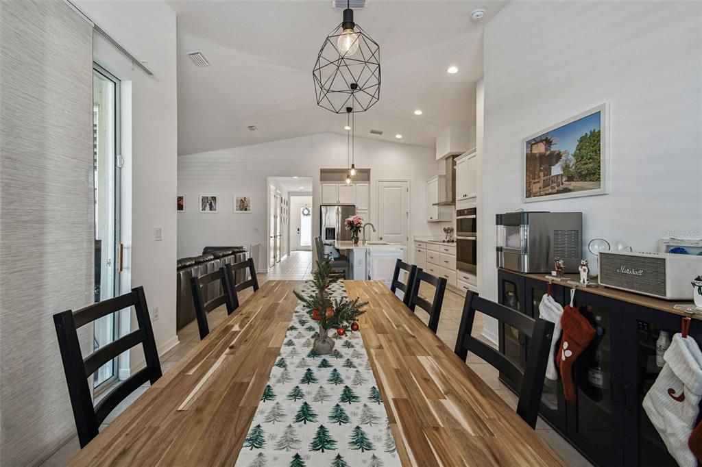 For Sale: $519,000 (3 beds, 2 baths, 1925 Square Feet)