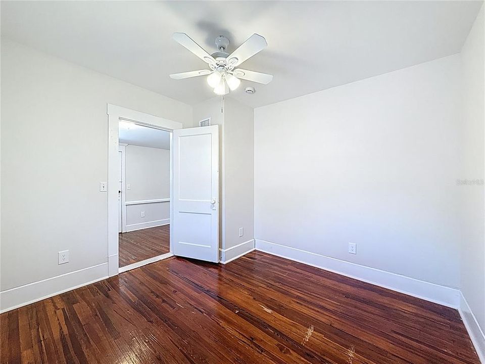 En Venta: $875,000 (4 camas, 0 baños, 2426 Pies cuadrados)