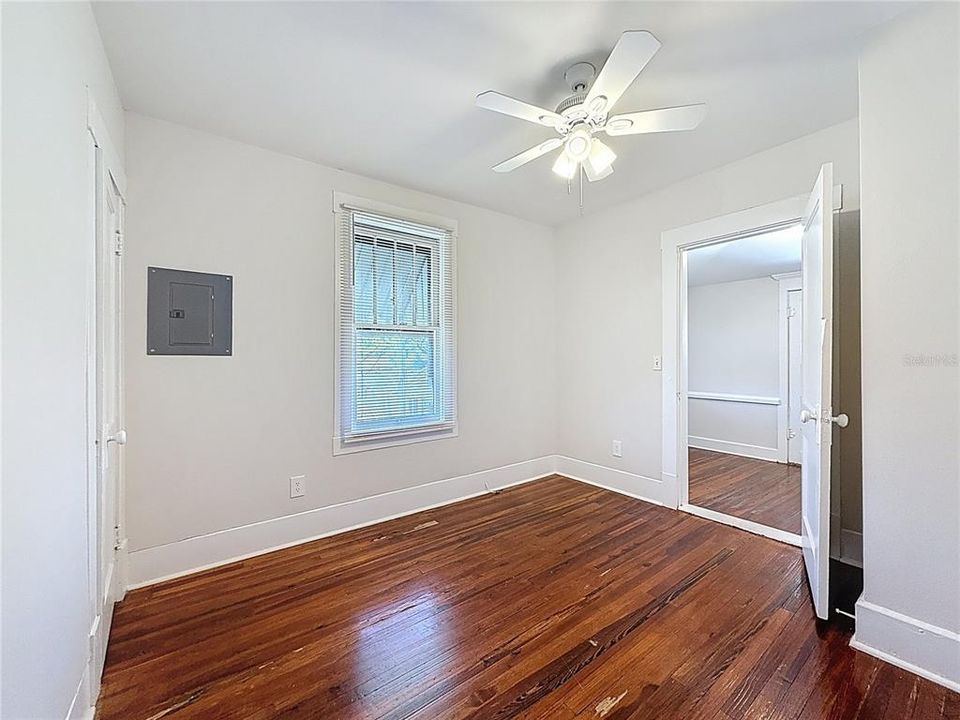 En Venta: $875,000 (4 camas, 0 baños, 2426 Pies cuadrados)