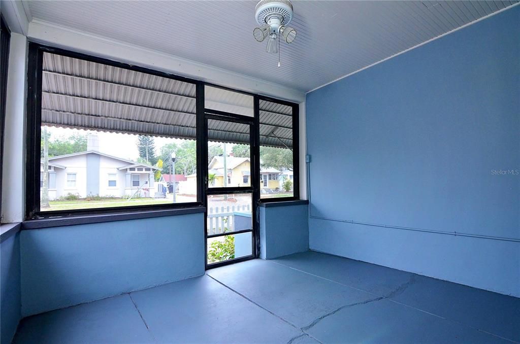 En Venta: $875,000 (4 camas, 0 baños, 2426 Pies cuadrados)