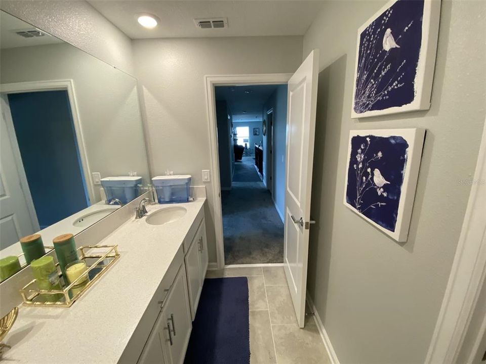 For Sale: $699,900 (5 beds, 4 baths, 3412 Square Feet)